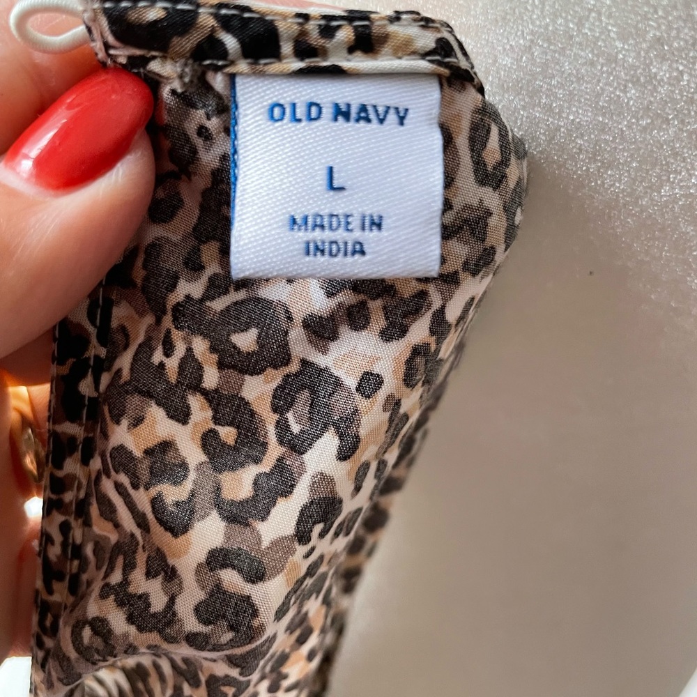 Animal print tank top with side slits - Picture 5 of 6